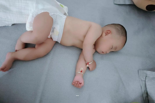 酒泉宝宝大便干拉不出来